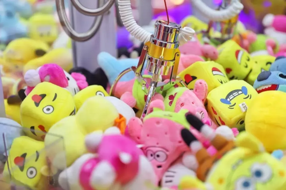 Are Claw Game Machines Rigged - What Is The Trick to Win